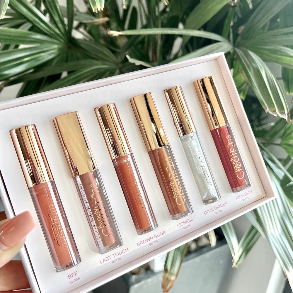 Set of 6 mini lip gloss